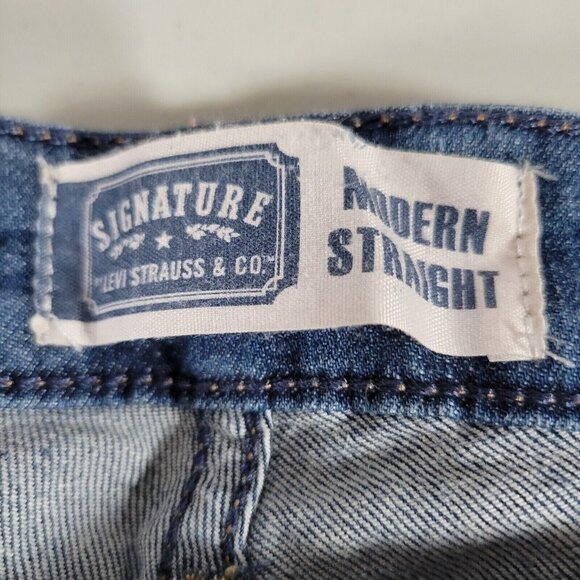 Classic Blue Denim Jeans - Picture 4 of 5